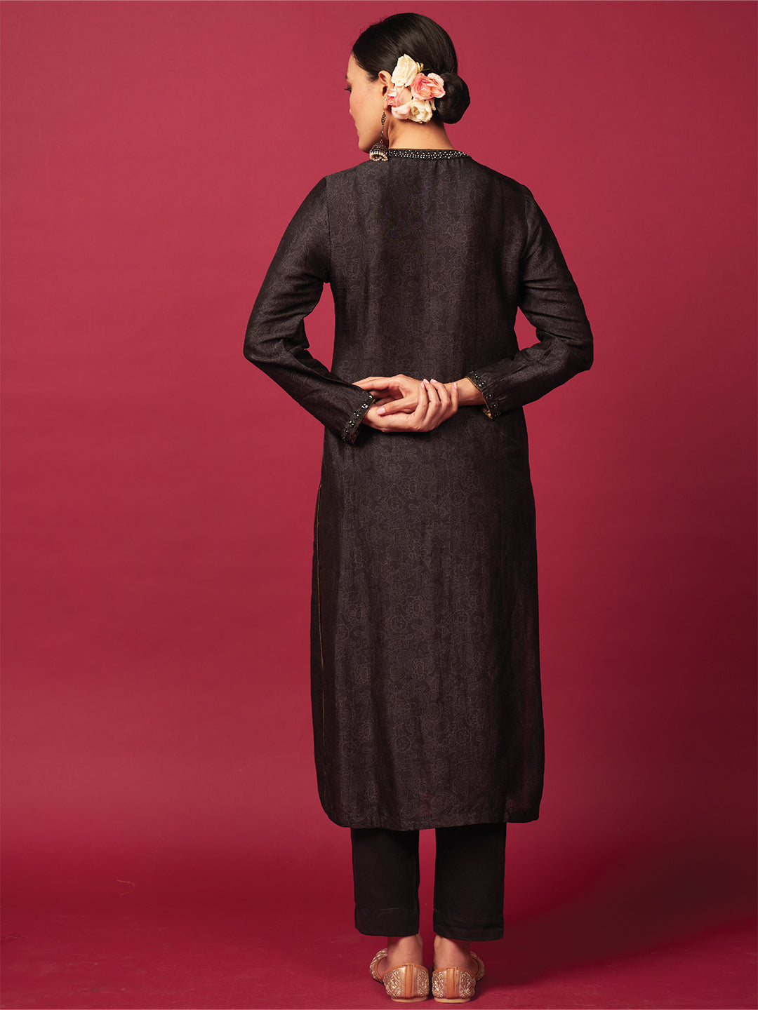 Sunehri Kurta Set with Dupatta - Black