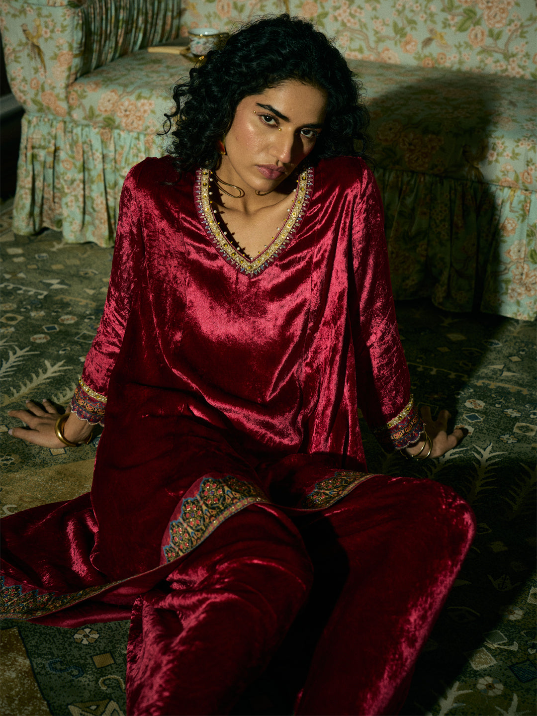 Meenarat Kurta Set - Maroon