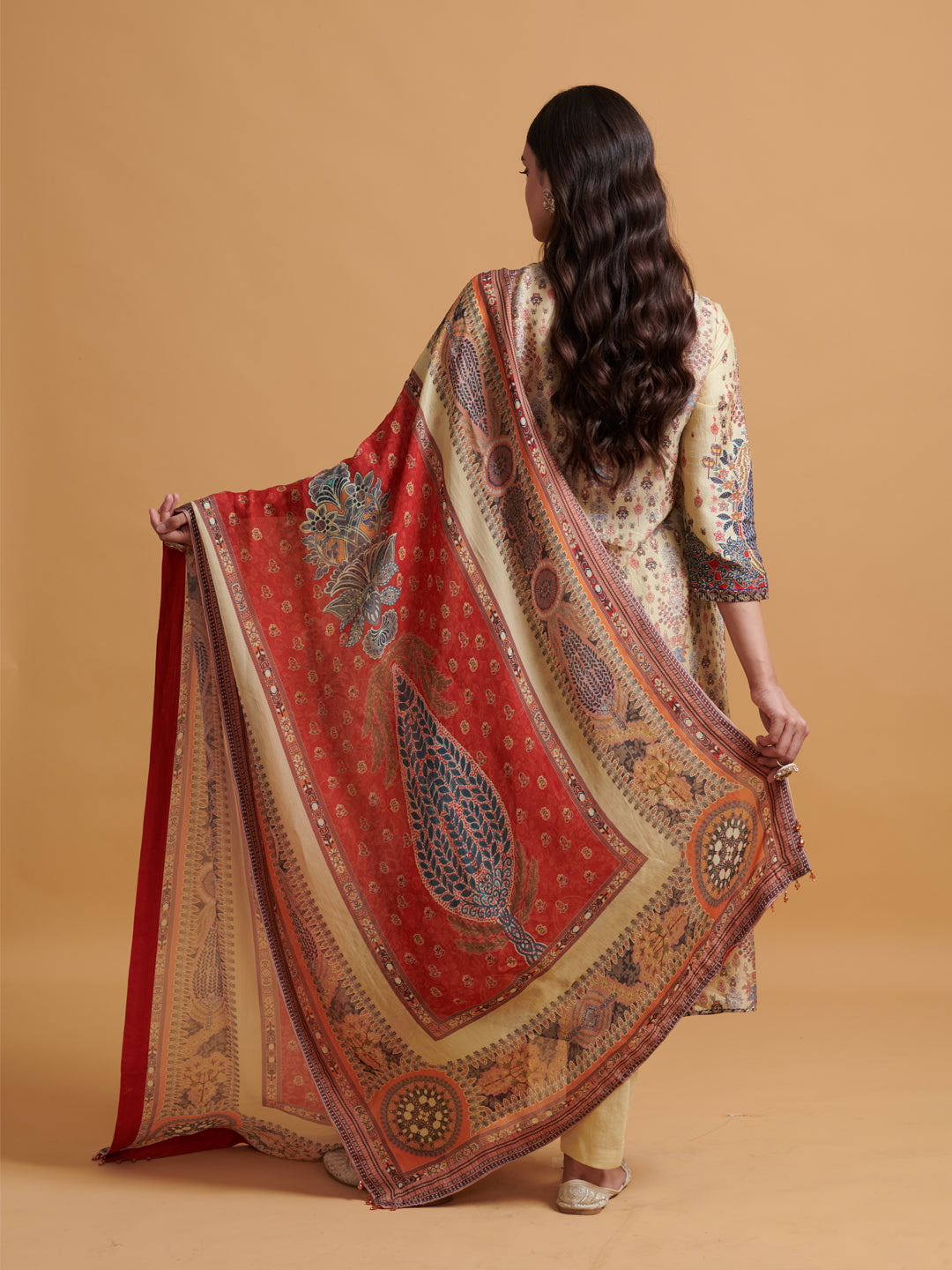 Sutrini Kurta Set with Dupatta - OffWhite