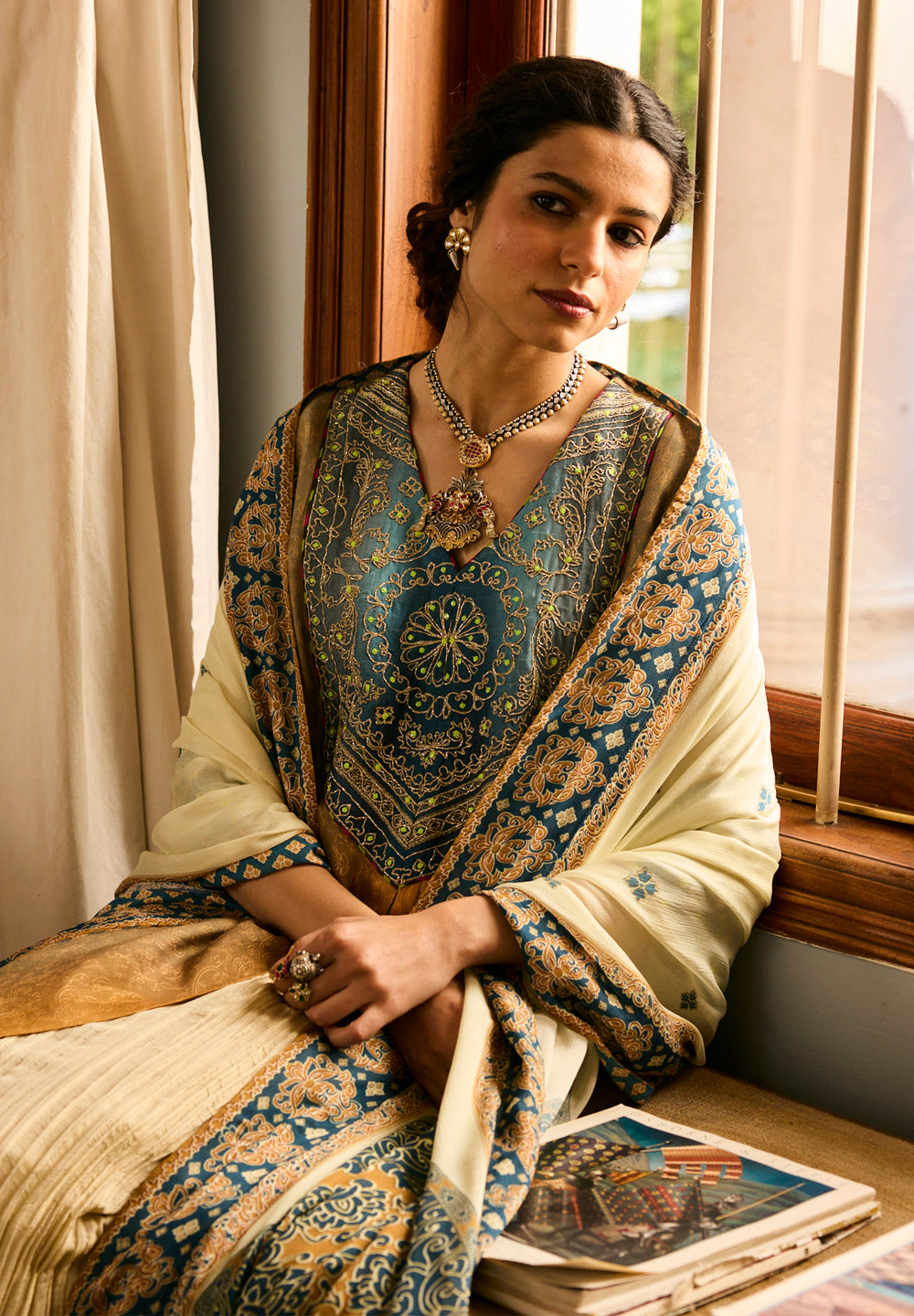 Jugnu Kurta Set with Dupatta - Cream