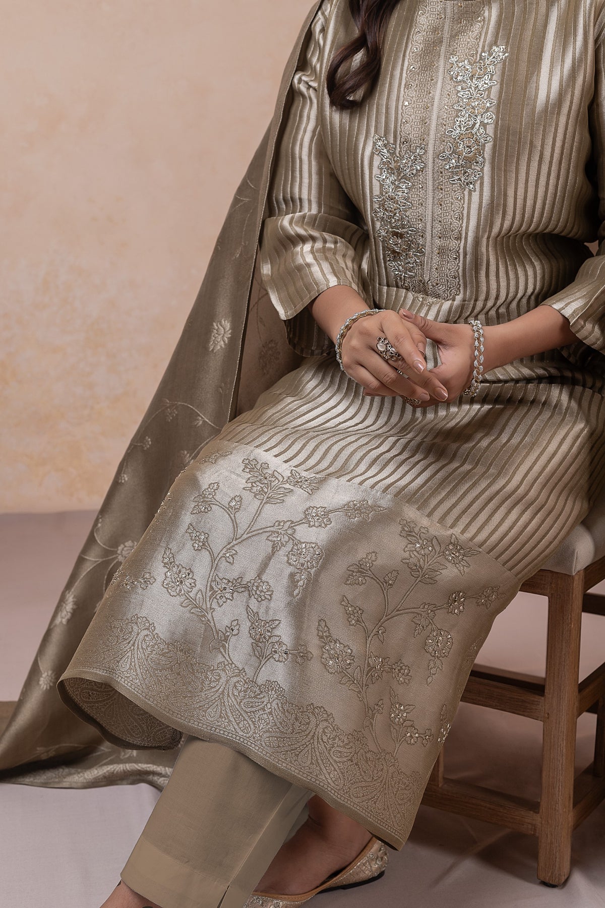Abeer Floral Unstitched Kurta Set-Grey