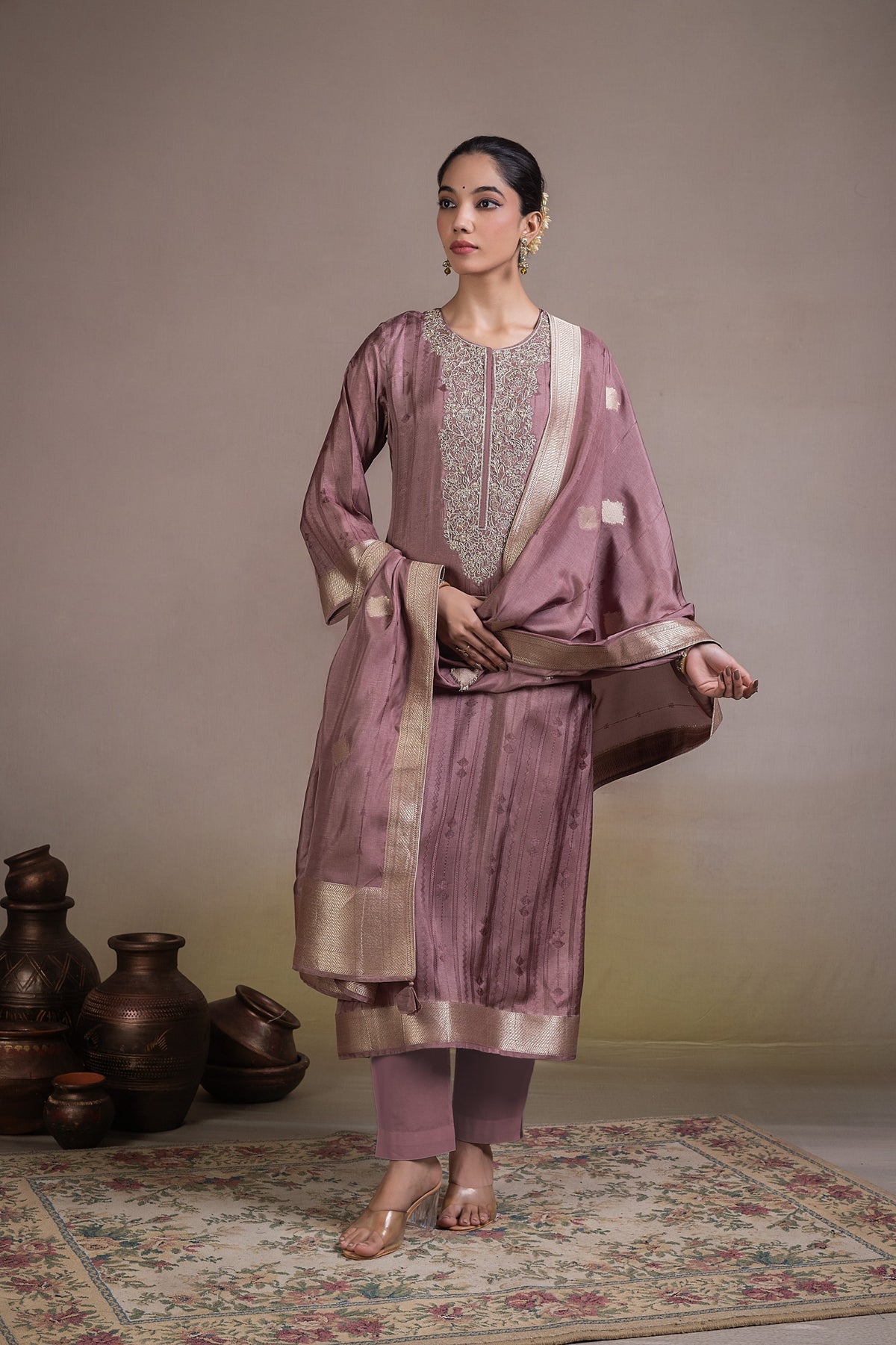Vanya Embroidered Unstitched Kurta Set-Mauve