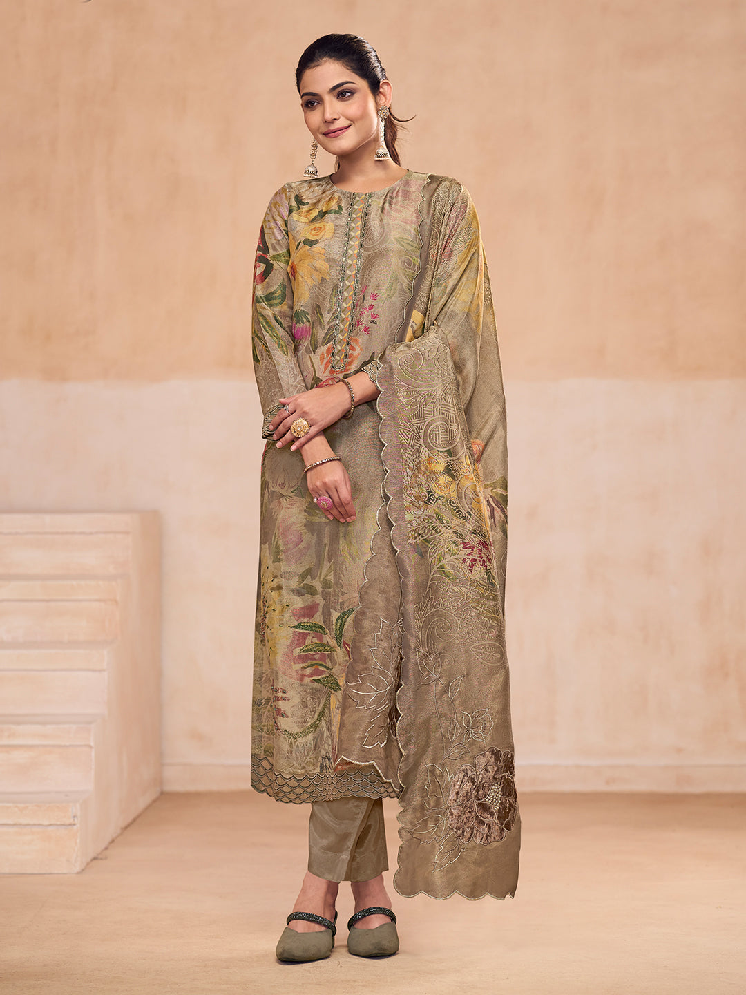 Zara Kurta Set with Dupatta - Beige