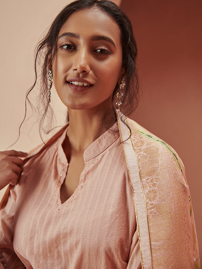 Alaric Salmon Pink Layered Kurta