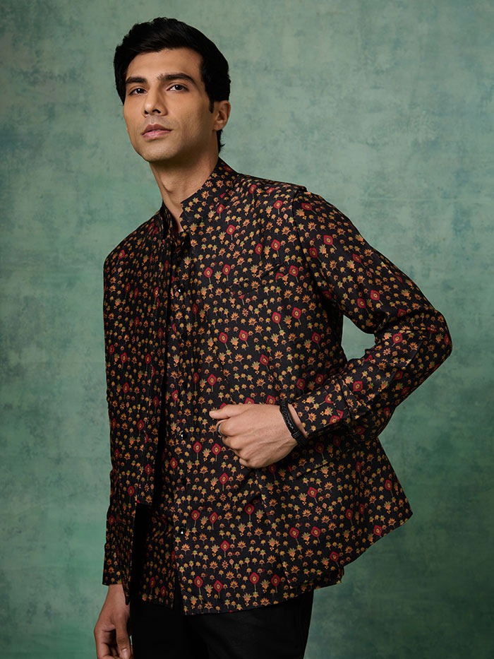 Buy Taksh Black Bandi | Shop Saundh Man