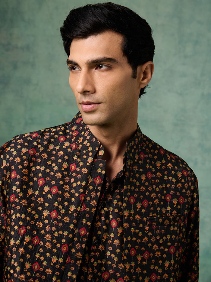 Buy Taksh Black Bandi | Shop Saundh Man