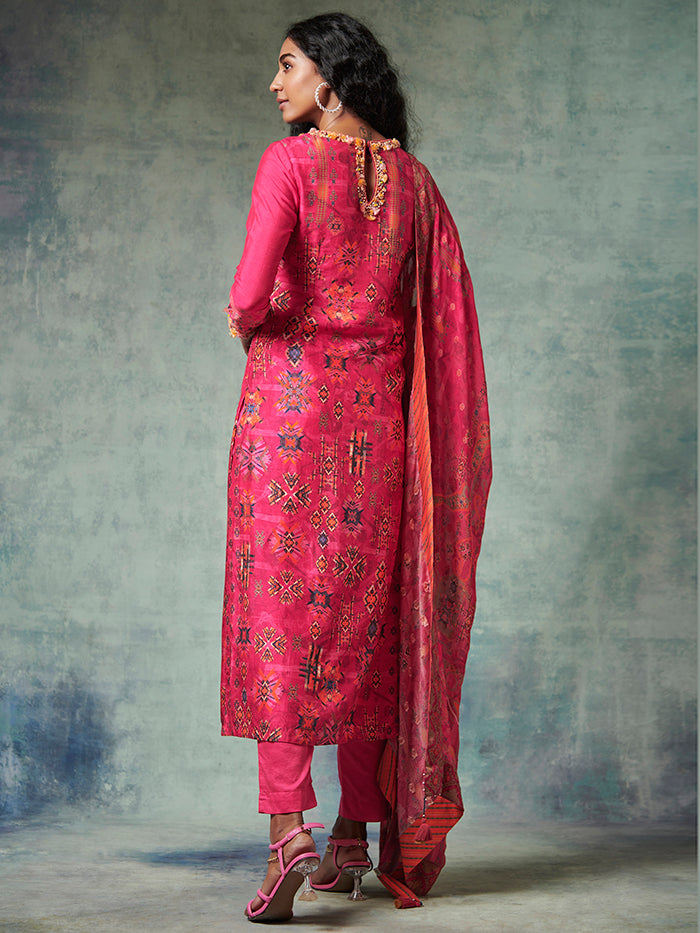 Pink Printed Kurta Set with Dupatta | Shop Saundh